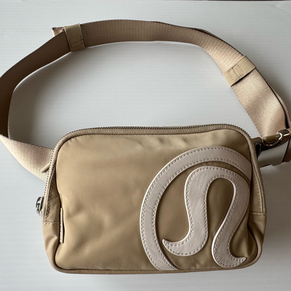 Lululemon White Opal Belt Bag with logo